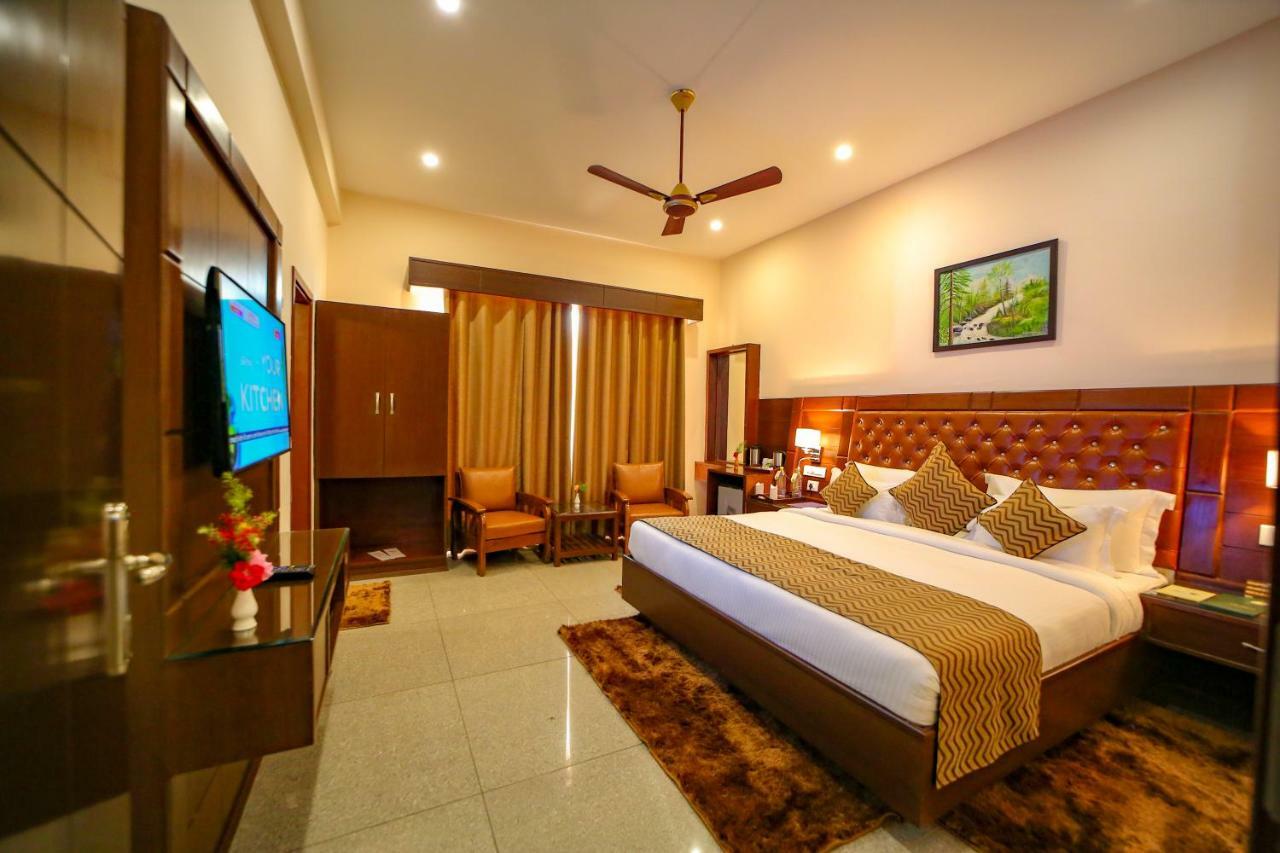 Corbett The Baagh Spa & Resort Rāmnagar Eksteriør bilde